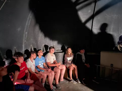 les 4ème font des activités de plein air pendant le Raid