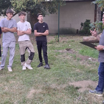 Les 4 jeunes qui ont participé au concours MAF régional reçoivent leur médaille d'or
